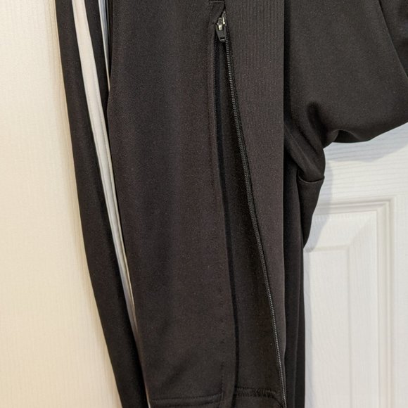 Iconic Adidas Track Pants Joggers Black 3 Stripe - Picture 9 of 13